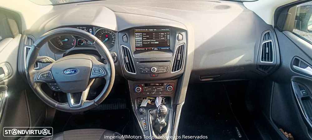 Ford Focus SW 1.0 EcoBoost S&S Titanium - 8