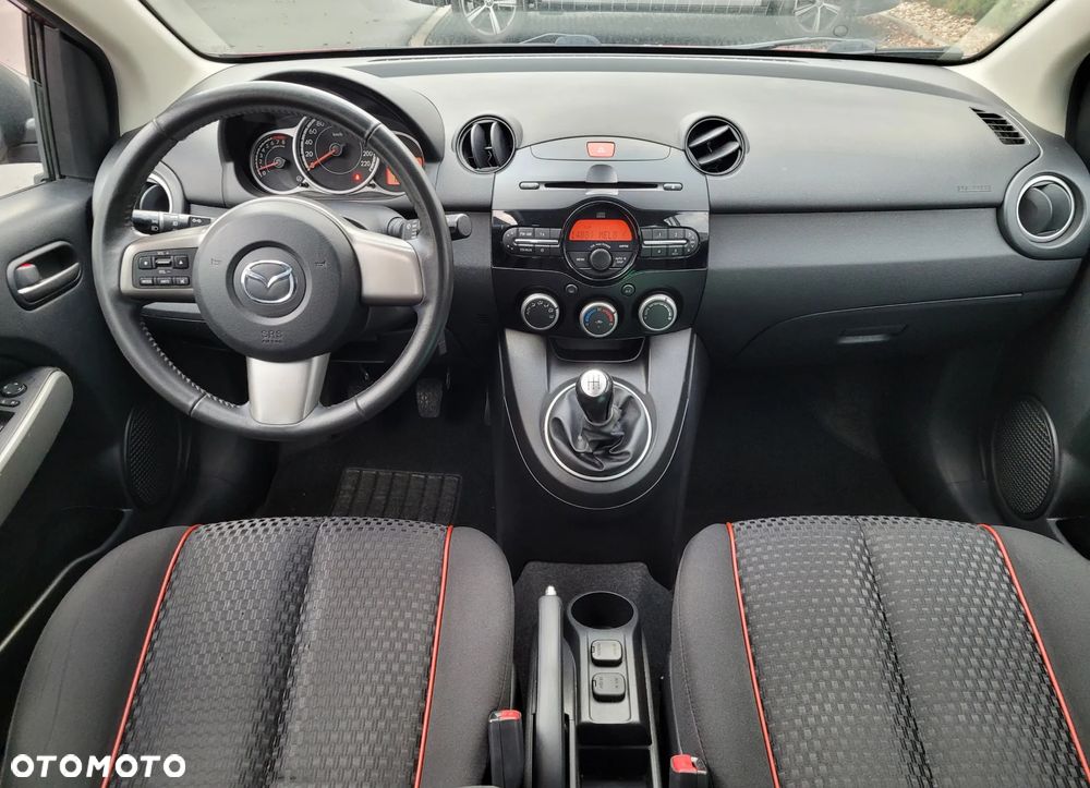 Mazda 2 1.3 MZR Center-Line - 13