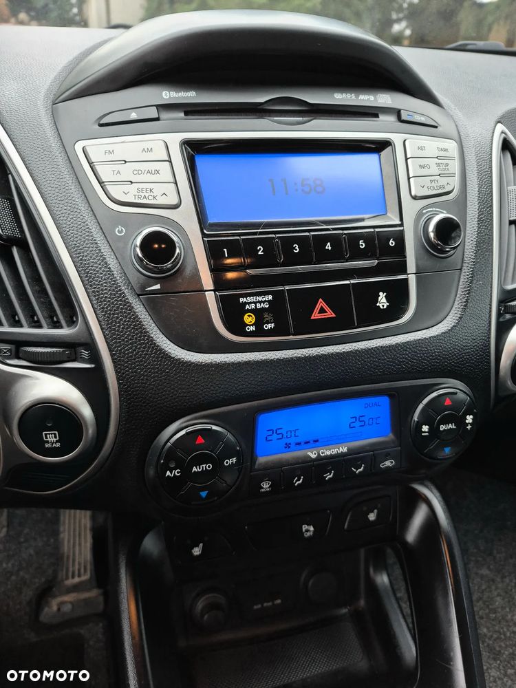 Hyundai ix35 2.0 2WD Comfort - 23