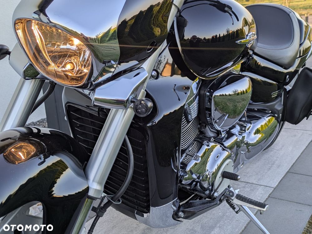 Suzuki Boulevard - 8