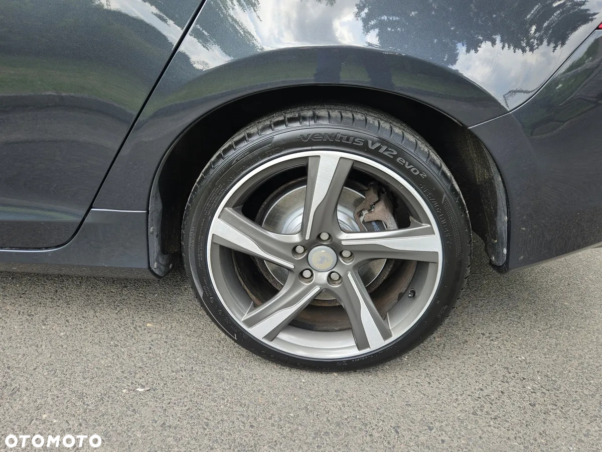 Volvo S60 D3 R-Design - 19