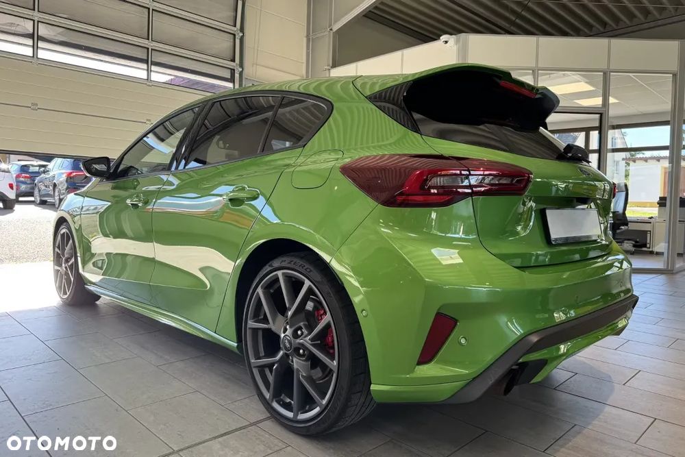 Ford Focus 2.3 EcoBoost ST X - 8