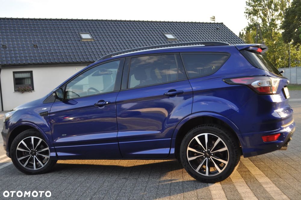 Ford Kuga 2.0 TDCi 4x4 ST-Line - 10
