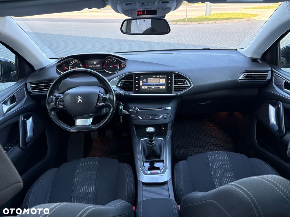 Peugeot 308 1.6 BlueHDi Business Line S&S - 26