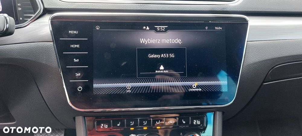 Skoda Superb 2.0 TDI DSG Premium Edition - 28