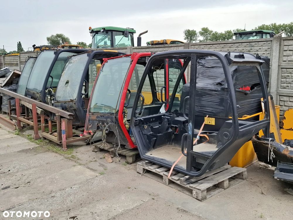 KABINA JCB T2 T3 530 531 535 540 536 - 6