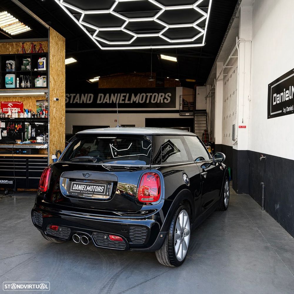 MINI 3 Portas Cooper D - 4