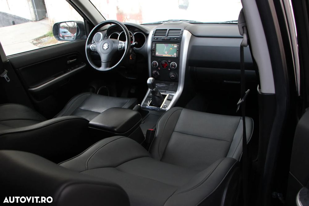 Suzuki Grand Vitara 1.9 DDiS X30 - 12