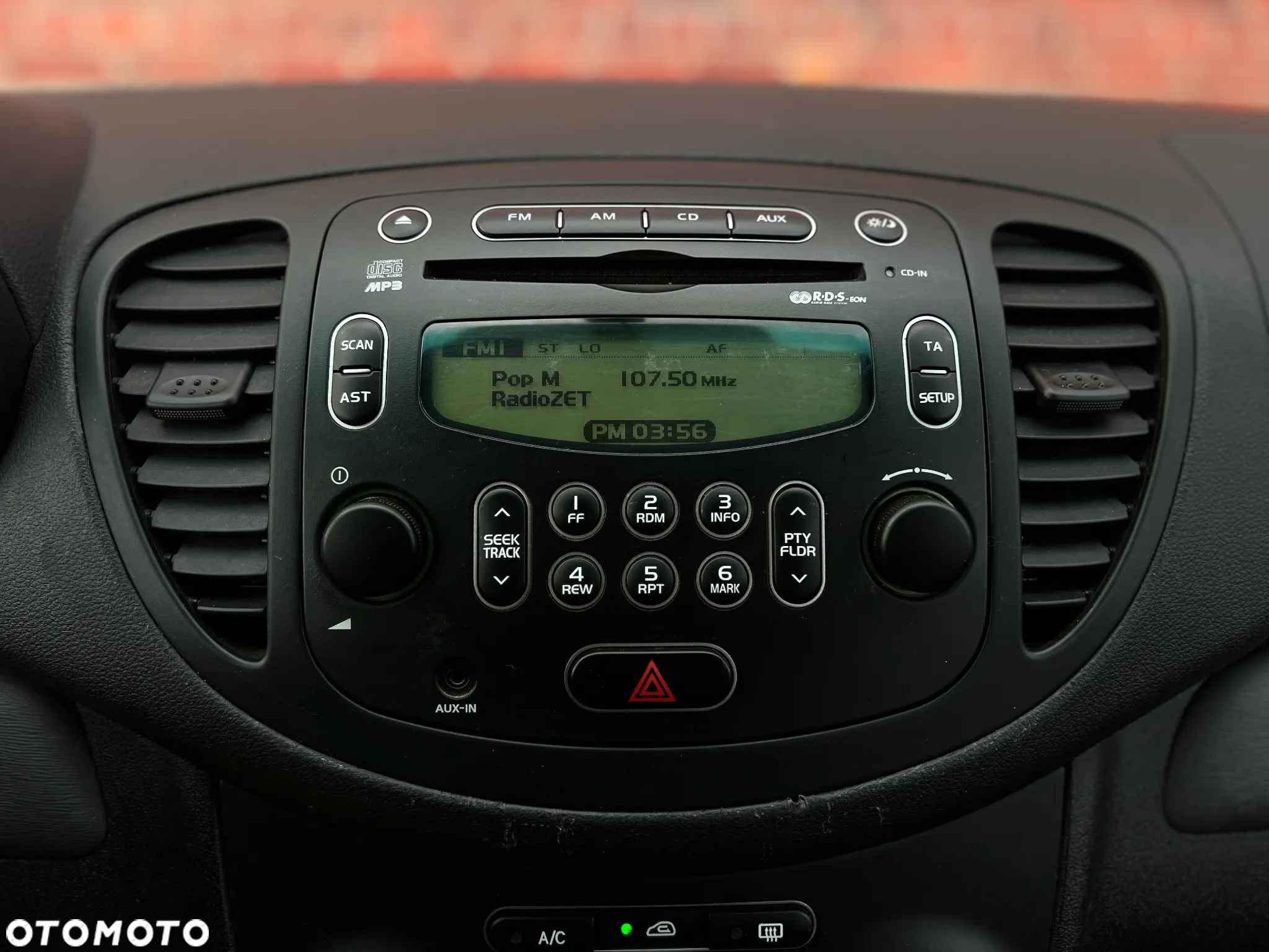 Hyundai i10 - 24