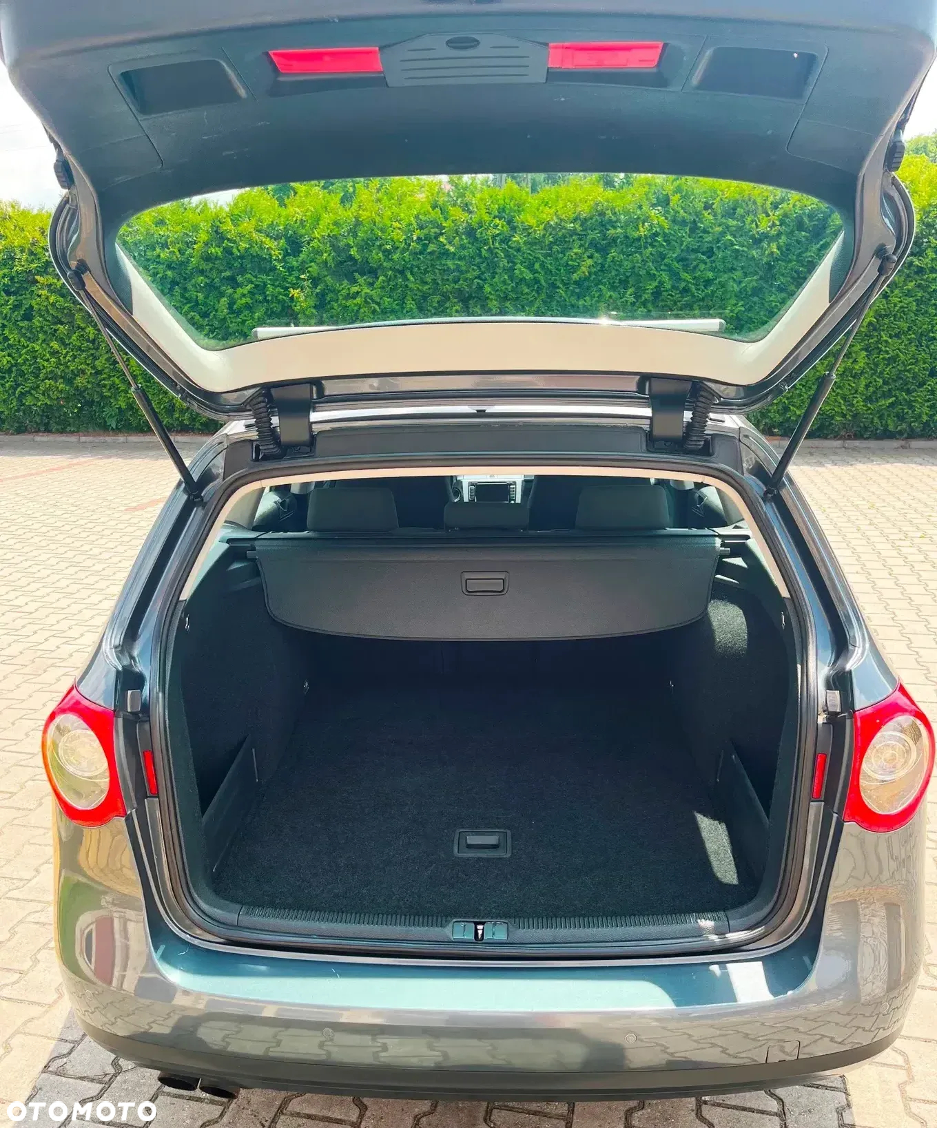 Volkswagen Passat Variant 1.8 TSI Highline - 19
