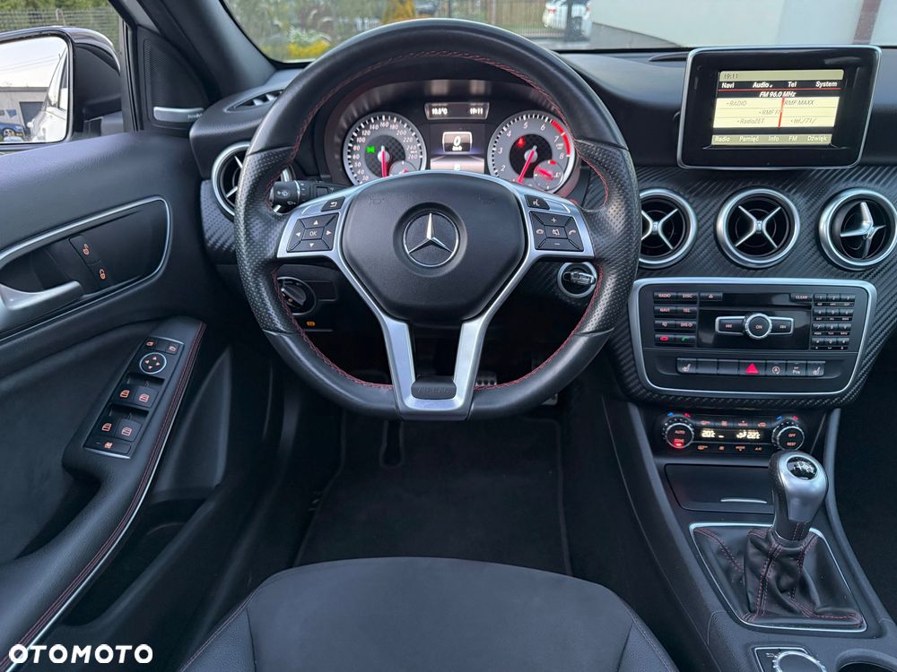 Mercedes-Benz Klasa A 180 AMG Line - 20
