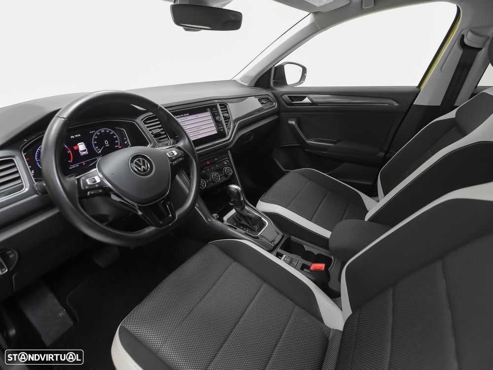 VW T-Roc 2.0 TDI R-Line DSG - 6