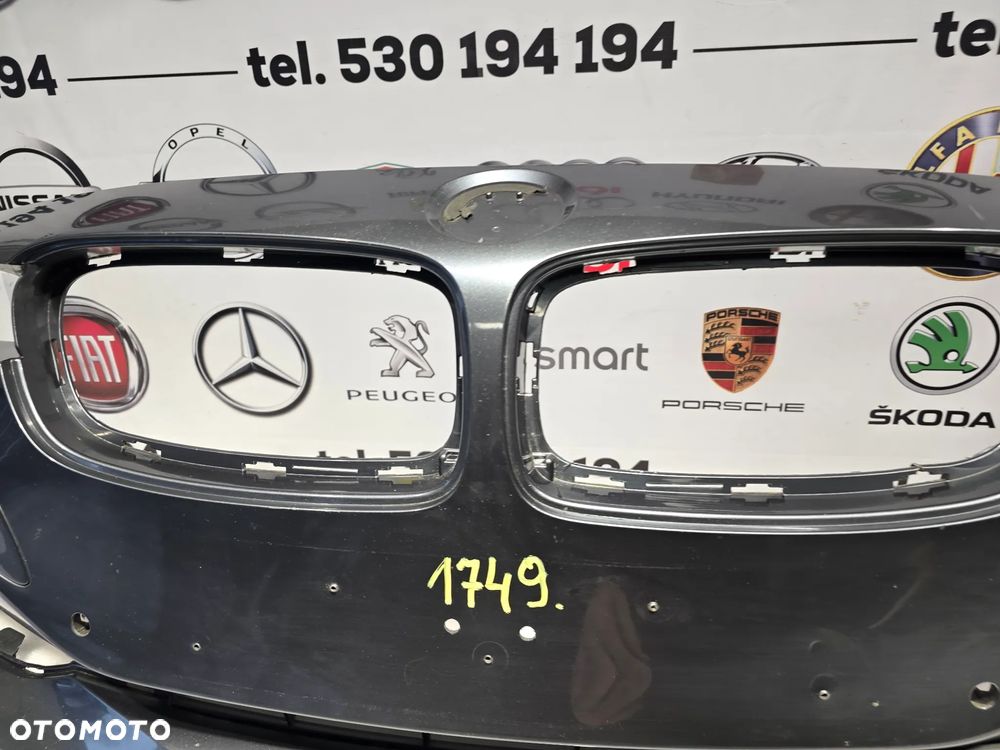 BMW F30 / F31 11- LUXURY LINE / SPORTLINE ZDERZAK PRZEDNI PRZÓD NA SPRYSKI + 4xPDC , NR 7308401 / 7308401-04 , NR AUKCJI NZ1749 - 9