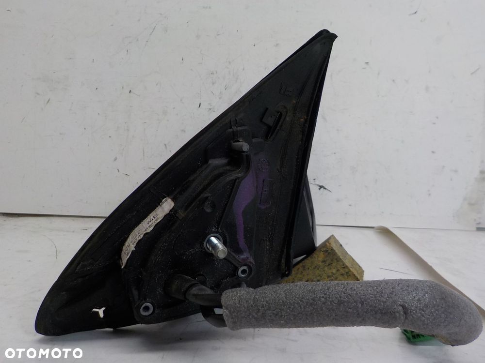 VOLVO XC70 II LUSTERKO ZEWNĘTRZNE PRAWE 11 PINÓW - 11