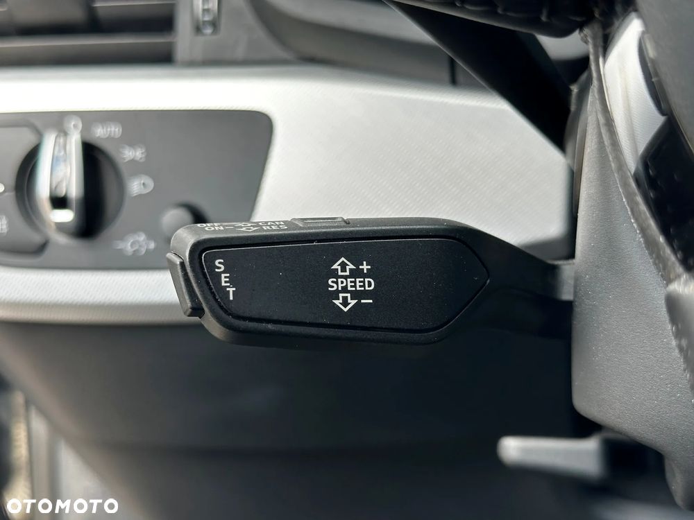 Audi A4 Avant 2.0 TDI - 27