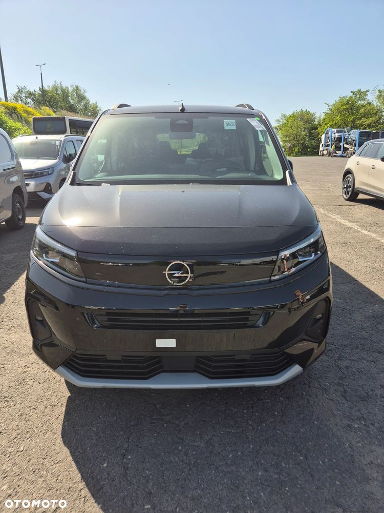 Opel Combo XL 1.5 BlueHDi S&S GS EAT8 - 4