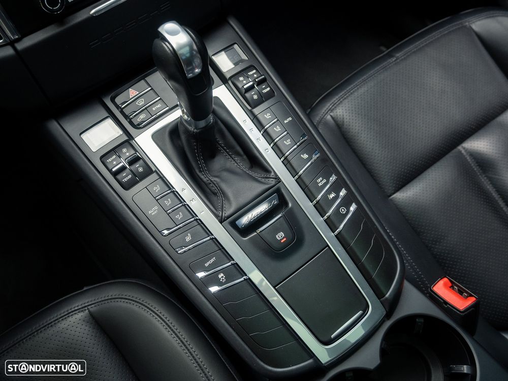 Porsche Macan S PDK - 41
