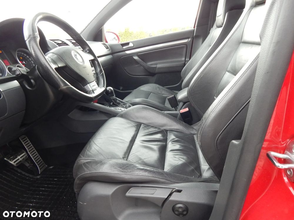 Volkswagen Golf 2.0 GTI DSG - 12