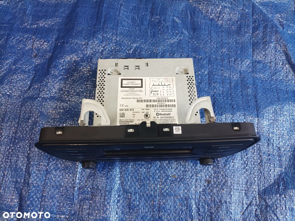 Skoda Octavia III radio radioodtwarzacz 5E0035875 - 2