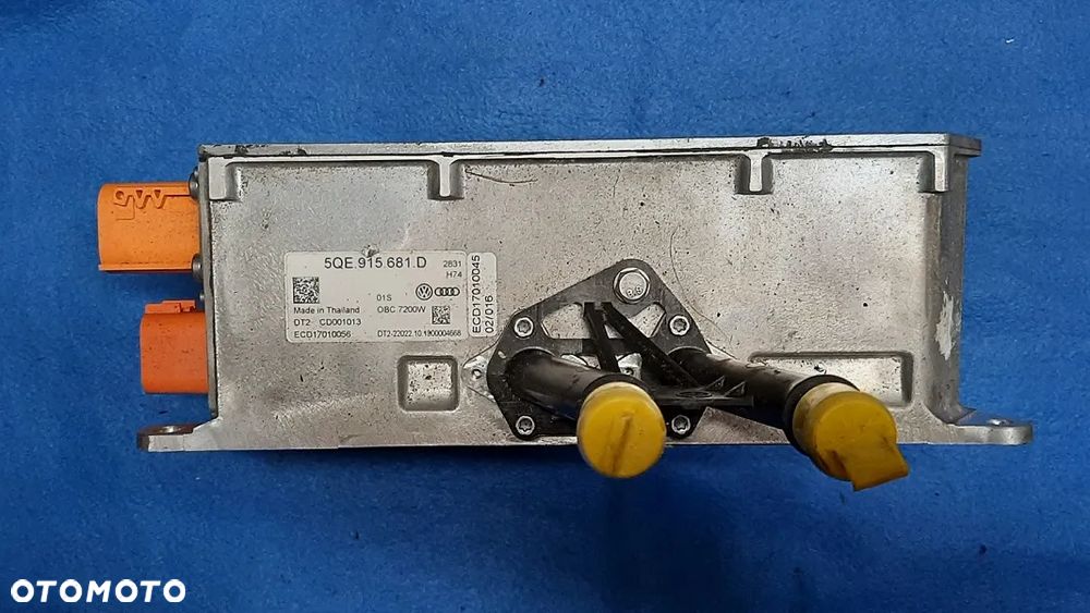VW moduł stacja ładowania ładowarka 5QE915681D - 2
