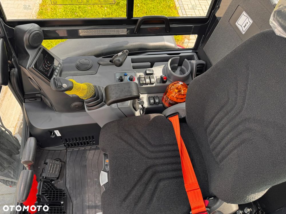 Yanmar ViO38-7 - 4