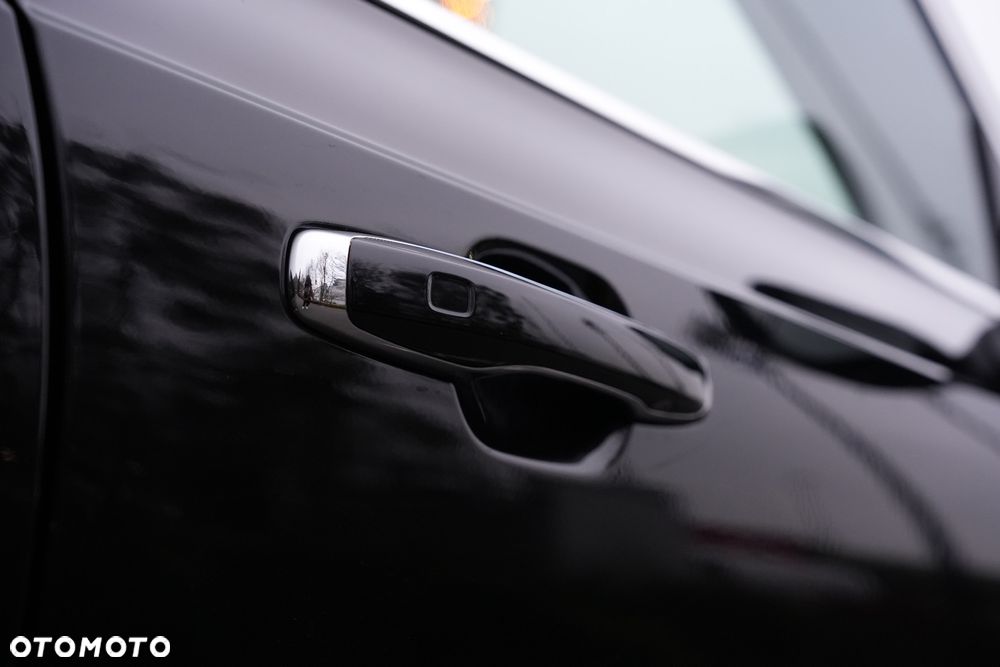 Volvo XC 90 T8 AWD Plug-In Hybrid Inscription 7os - 27