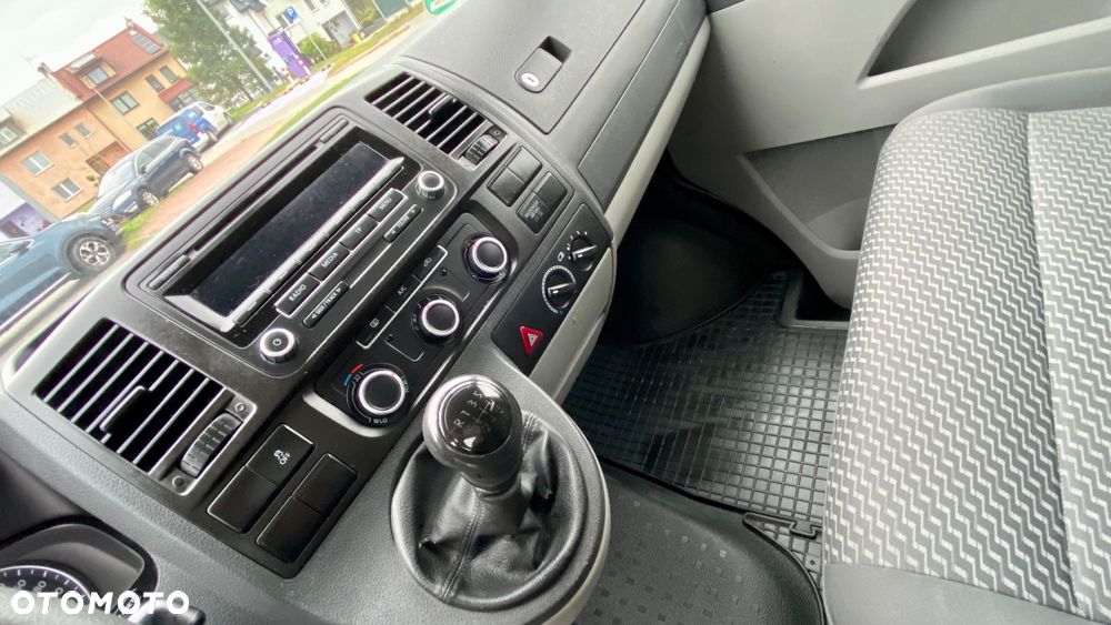 Volkswagen Transporter - 21