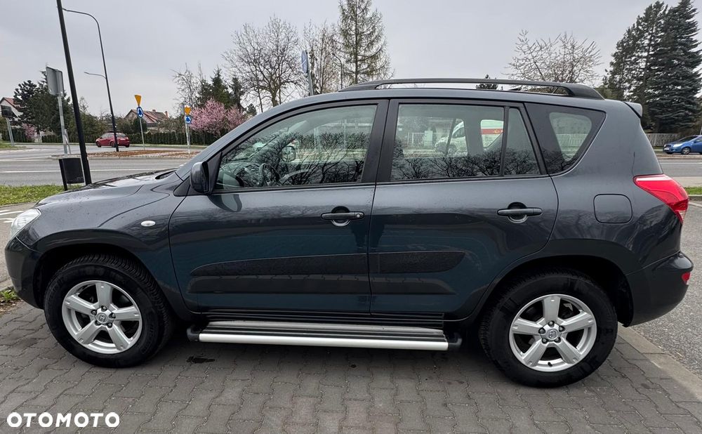 Toyota RAV4 2.0 VVT-i Sol - 3