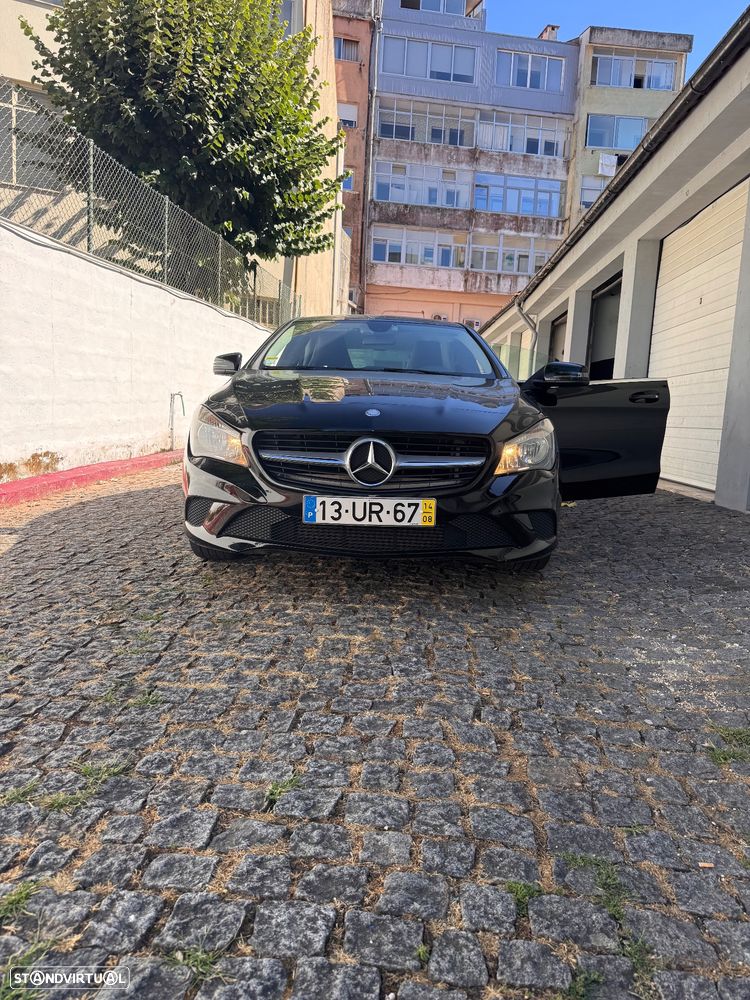 Mercedes-Benz CLA 180 (CDI) d AMG Line - 1