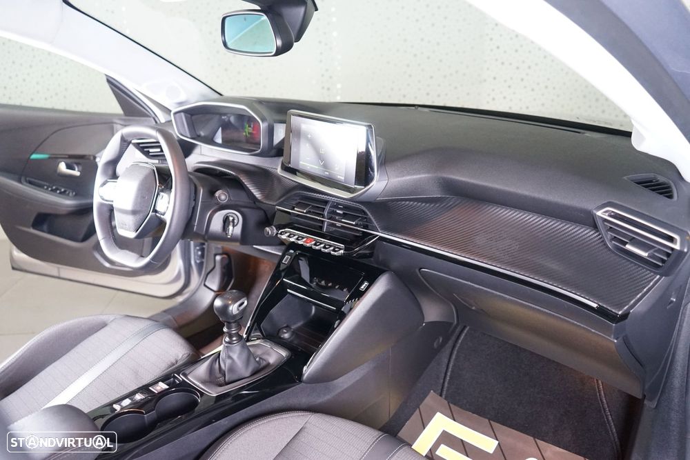 Peugeot 208 1.2 PureTech Active - 16
