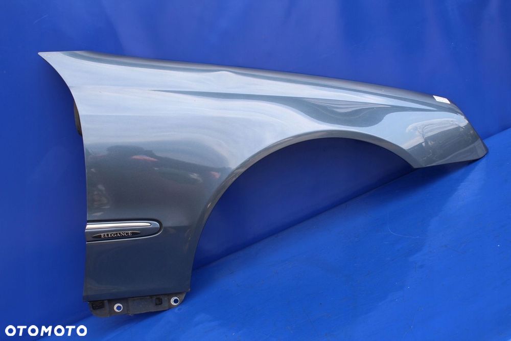 Błotnik przód przedni prawy Mercedes CLK W209 C209 kolor C357 bez szpachli - 3