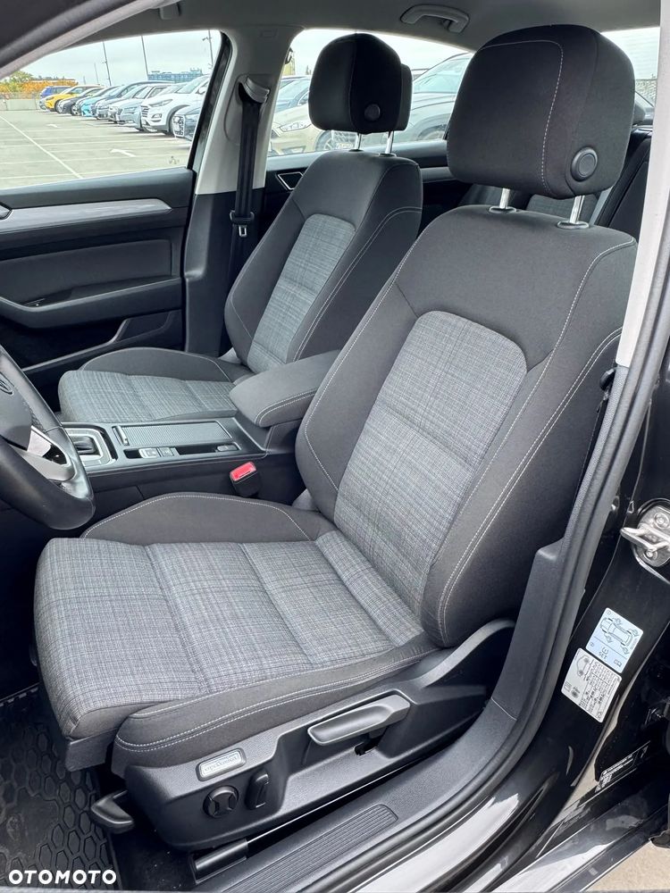 Volkswagen Passat 2021