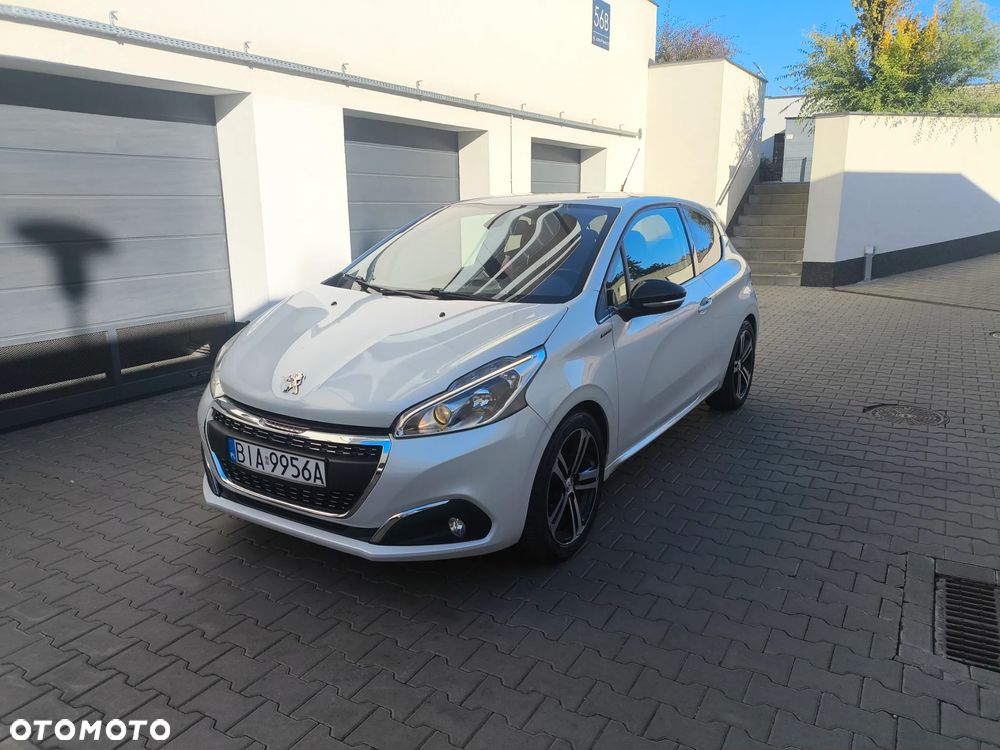 Peugeot 208 1.2 PureTech Allure S&S - 1