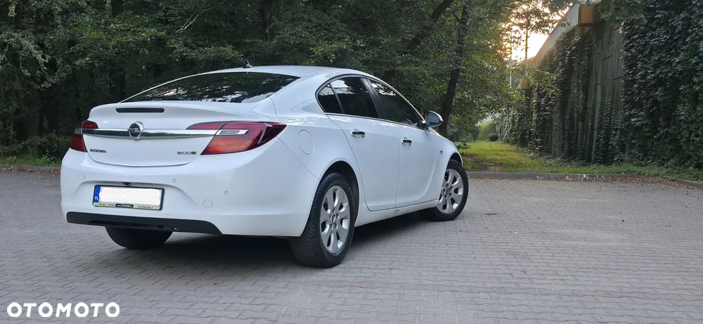 Opel Insignia 1.6 T Cosmo S&S - 2
