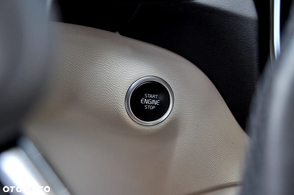 Volvo XC 40 T4 Plug-In Hybrid Plus Bright - 30