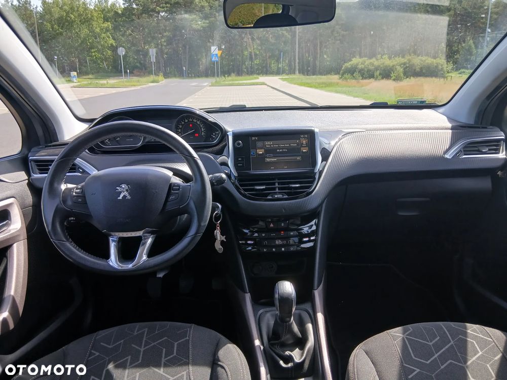 Peugeot 2008 PureTech 82 Allure - 11