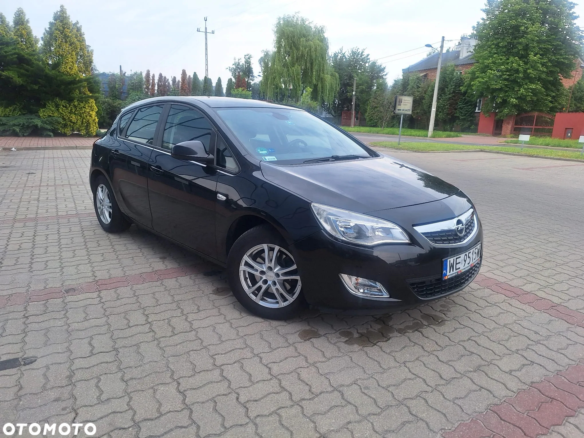 Opel Astra IV 1.6 T Cosmo - 3