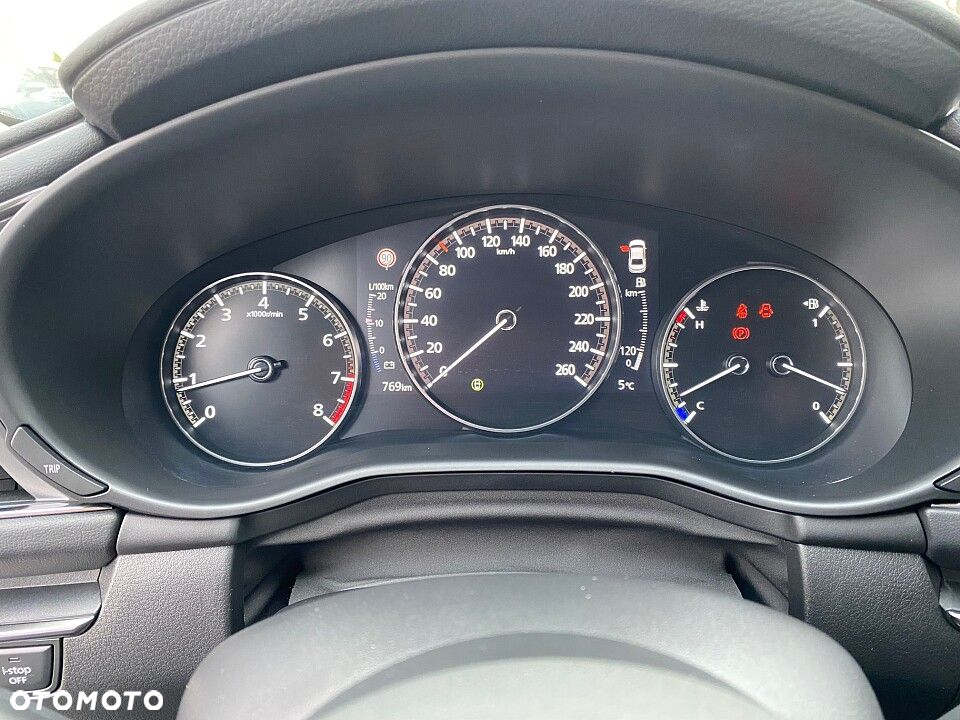 Mazda 3 - 10