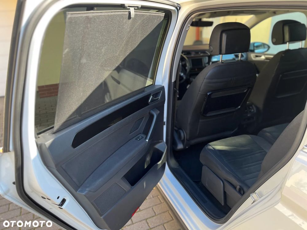 Volkswagen Touran 1.4 TSI BMT Highline DSG - 14