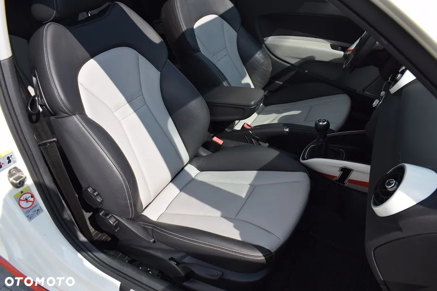 Audi A1 1.6 TDI S line edition m S line Sportpaket - 13