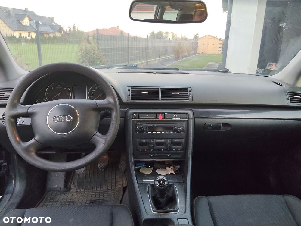 Audi A4 Avant 2003 photo 5