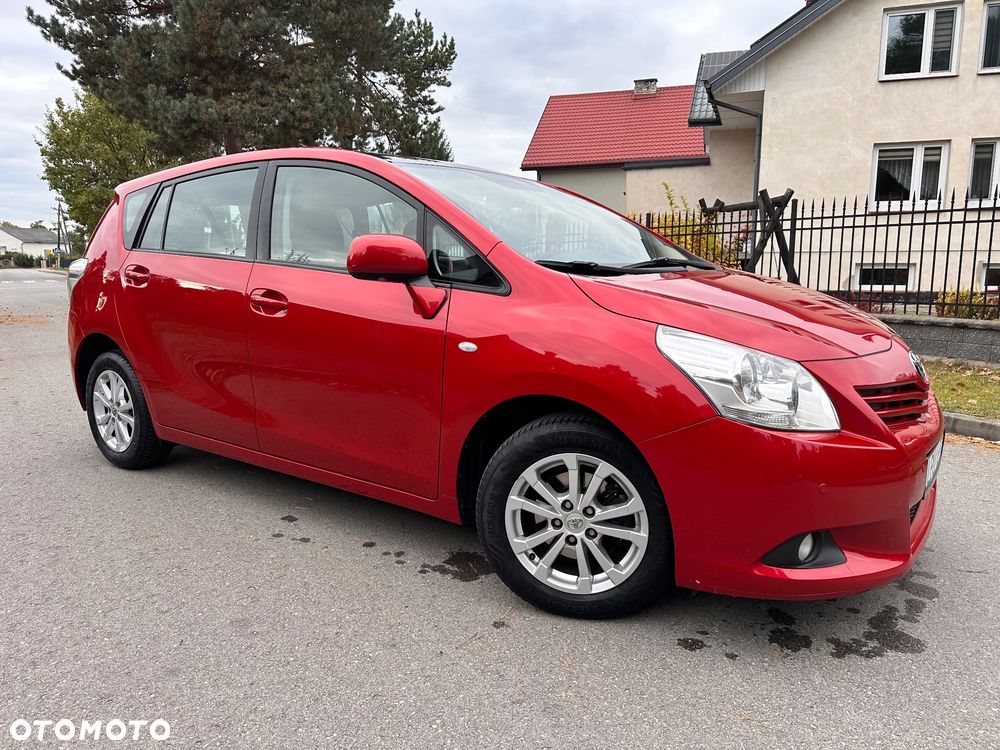 Toyota Verso - 4