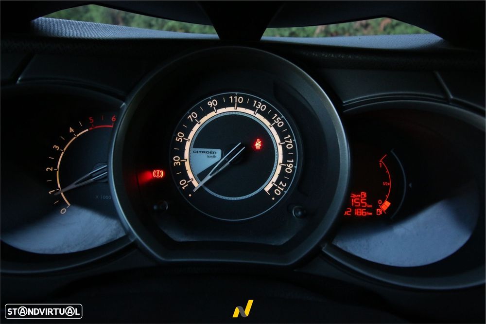 Citroën DS3 1.4 HDi Chic - 20