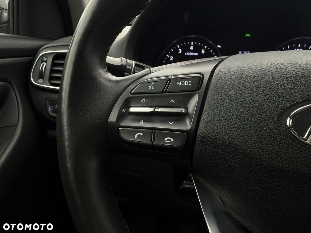 Hyundai i30 1.0 T-GDI Smart - 11