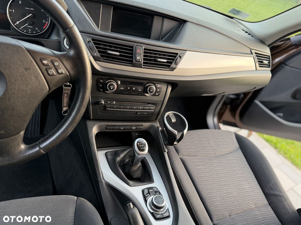 BMW X1 sDrive20d - 15