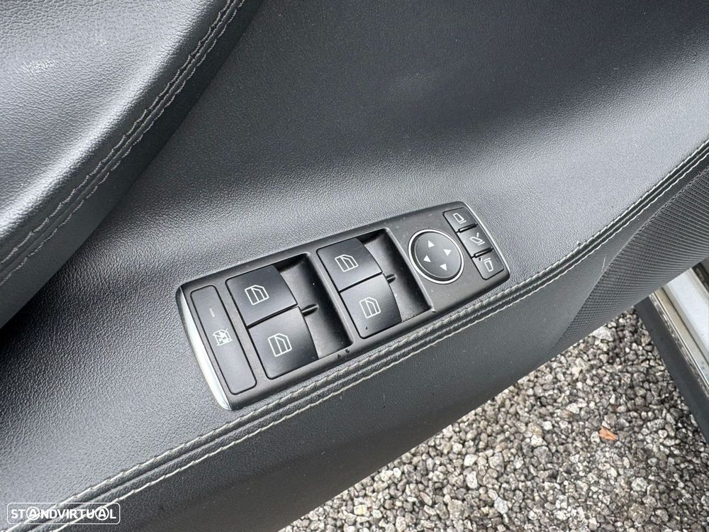 Tesla Model S 60D - 17