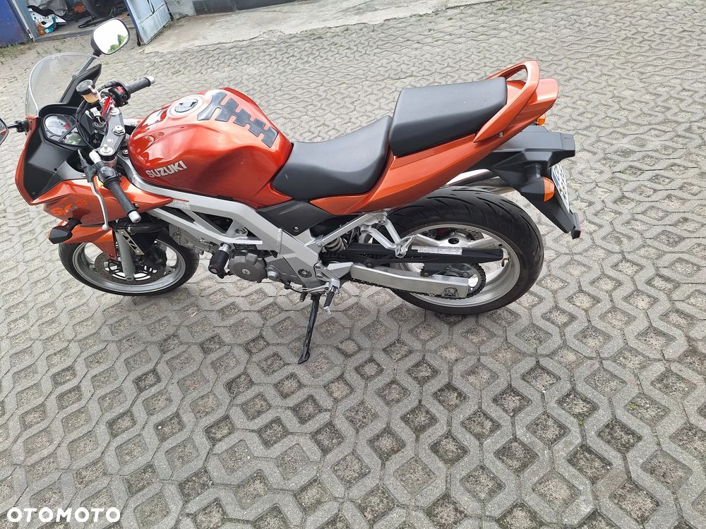 Suzuki SV - 2