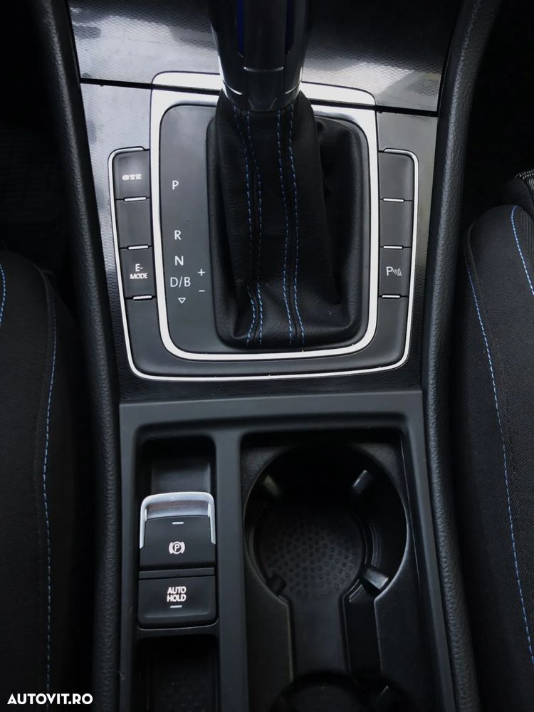 Volkswagen Golf GTE - 20