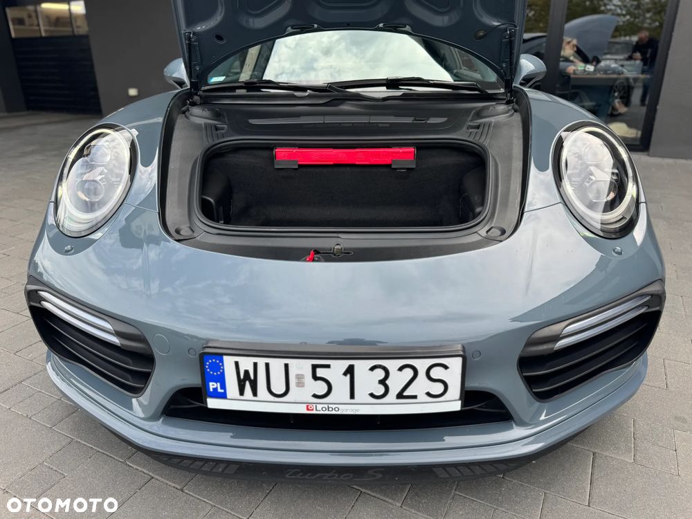Porsche 911 Turbo S - 27