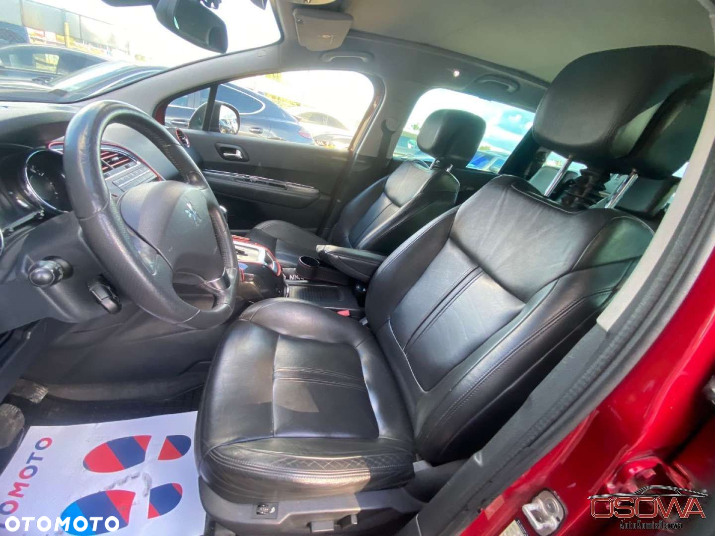 Peugeot 5008 155 THP Automatik Premium - 40